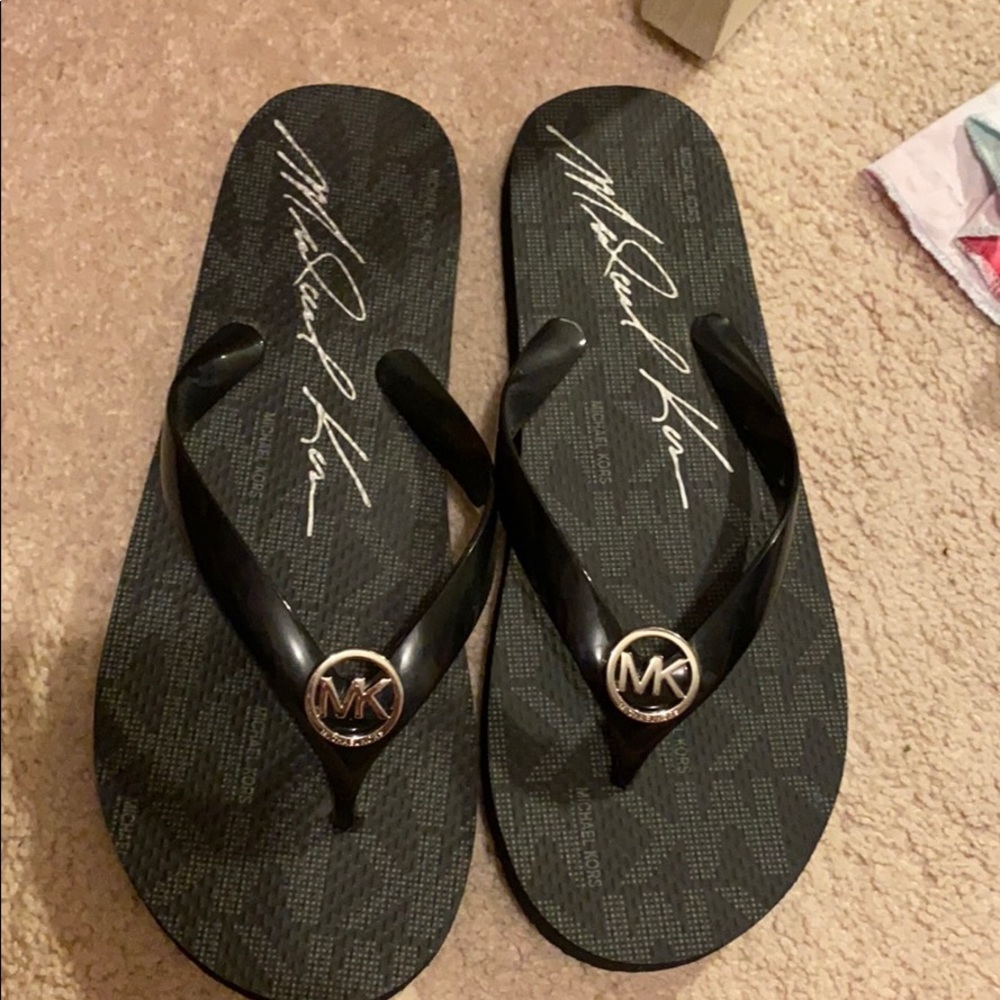 MK Flip Flops